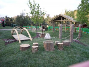 Ahşap Çocuk Parkı