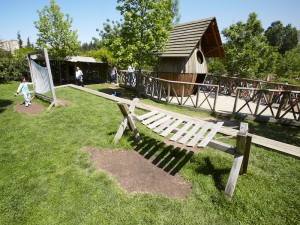 Ahşap Çocuk Parkı