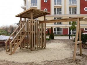 Ahşap Çocuk Parkı