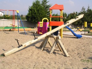 Ahşap Çocuk Parkı