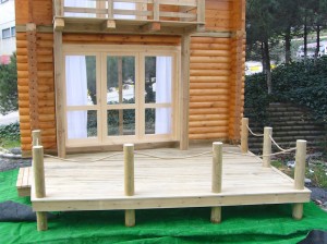 Ahşap Deck Dış Mekan Döşemesi