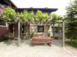 ahşap gölgelik