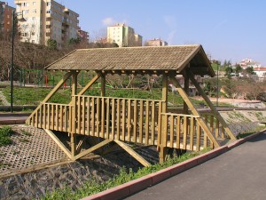 Ahşap Köprü
