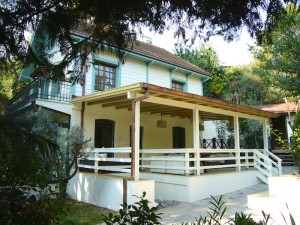 Ahşap Sundurma Gölgelik